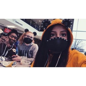 Meet your Posher, Sofia